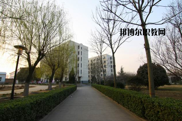 河南洛陽經(jīng)濟(jì)學(xué)校怎么樣、好不好