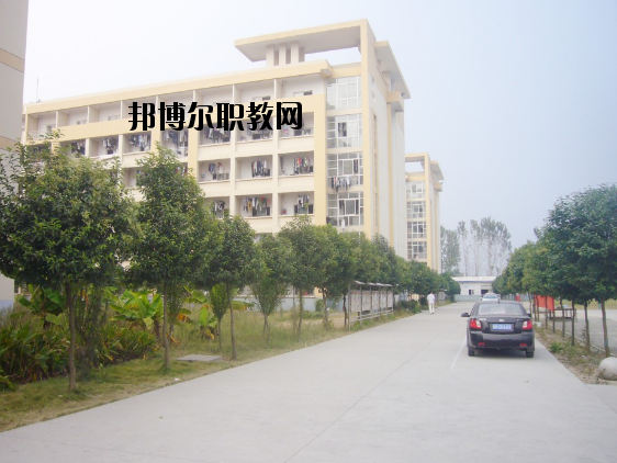 阜陽工商貿(mào)易學校怎么樣、好不好