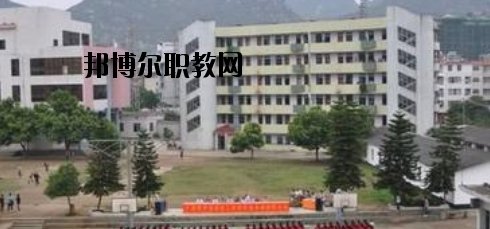 賀州技工學校2020年報名條件、招生要求、招生對象 