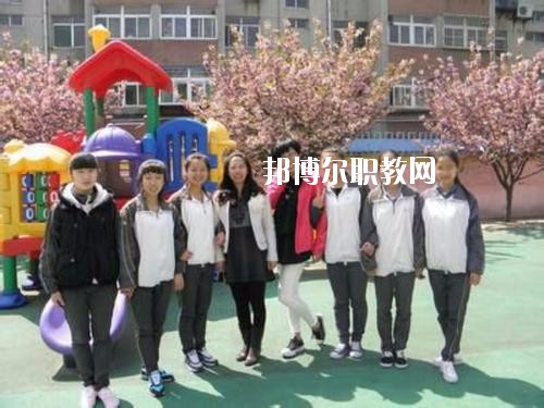 鄭州軟件應(yīng)用中等專業(yè)學(xué)校2021年學(xué)費、收費多少