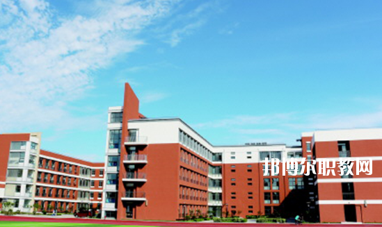 湛江湛港職業(yè)技術(shù)學(xué)校怎么樣、好不好