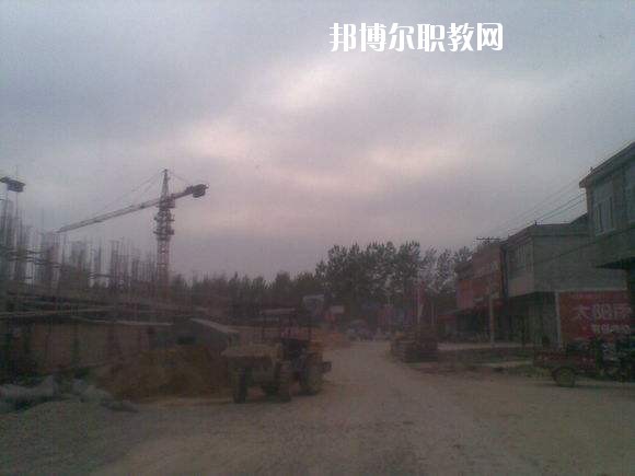 沈丘職業(yè)教育中心2021年報(bào)名條件、招生要求、招生對(duì)象