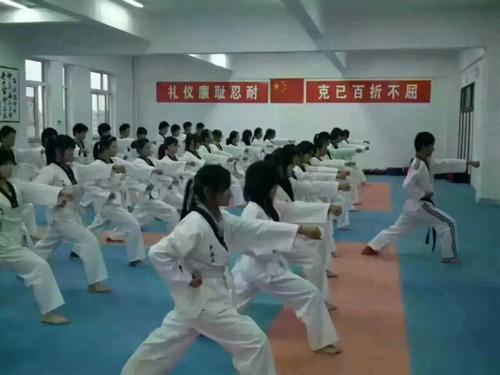 江蘇沭陽中等專業(yè)學校2020年報名條件、招生要求、招生對象