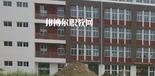 柳州市醫(yī)藥生物工程職業(yè)技術(shù)學(xué)校2020年報(bào)名條件、招生要求、招生對(duì)象