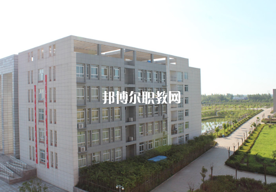 安徽六安技師學(xué)院2020年報(bào)名條件、招生要求、招生對(duì)象