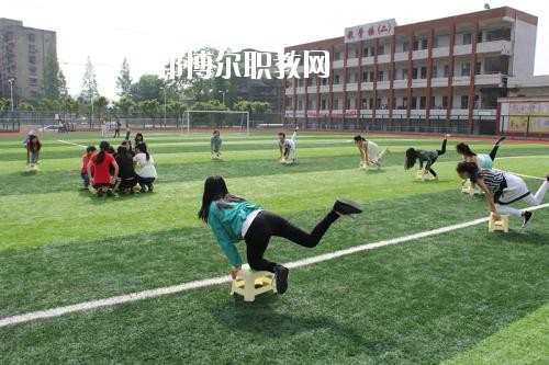 儀隴職業(yè)高級中學(xué)2020年報(bào)名條件、招生要求、招生對象