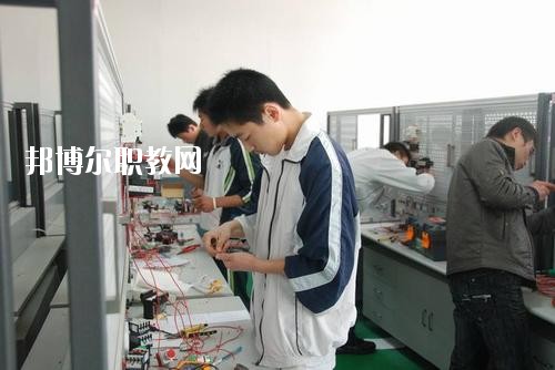 蓬安縣濟(jì)渡職業(yè)中學(xué)2020年報(bào)名條件、招生要求、招生對象