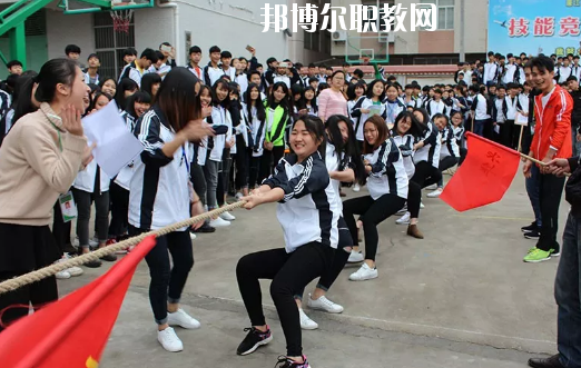 廉江興華職業(yè)技術學校2020年招生辦聯(lián)系電話