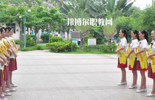 廣東黃埔衛(wèi)生職業(yè)技術(shù)學(xué)校2020年報(bào)名條件、招生要求、招生對象