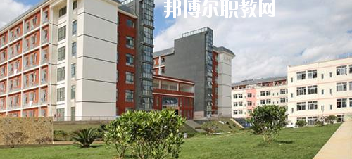 黔南民族職業(yè)技術(shù)學(xué)院(中職部)2020年報(bào)名條件、招生要求、招生對(duì)象