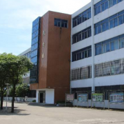 岳陽市中岳經(jīng)貿職業(yè)技術學校
