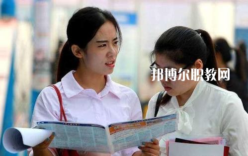 四川2020年讀幼師學(xué)?？梢钥即髮W(xué)嗎