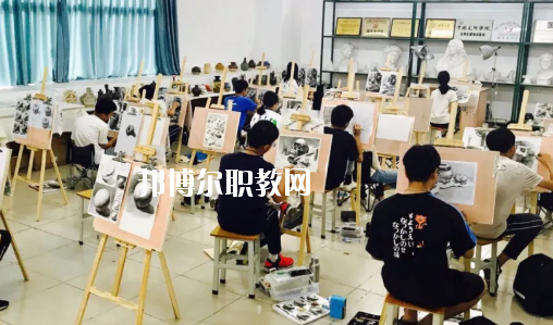 惠州科貿(mào)職業(yè)技術(shù)學(xué)校2020年報(bào)名條件、招生要求、招生對(duì)象