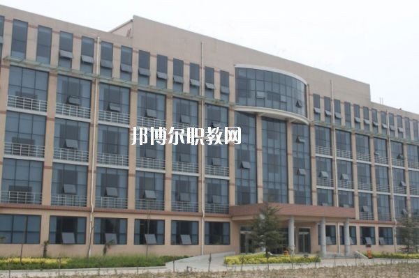 新鄉(xiāng)測(cè)繪中等專業(yè)學(xué)校2021年報(bào)名條件、招生要求、招生對(duì)象