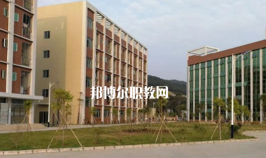 龍門縣職業(yè)技術(shù)學(xué)校2020年報名條件、招生要求、招生對象