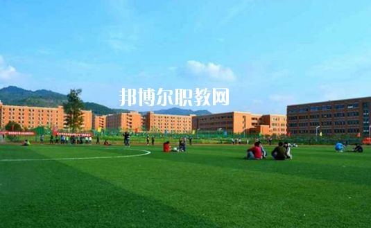 漯河市第二中等專業(yè)學(xué)校2021年報(bào)名條件、招生要求、招生對(duì)象