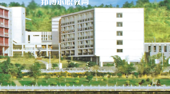 梅州藝術(shù)學(xué)校2020年報(bào)名條件、招生要求、招生對(duì)象