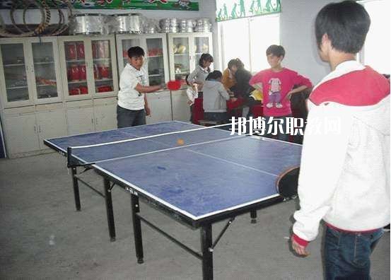 修武縣職業(yè)技術(shù)學(xué)校2021年報名條件、招生要求、招生對象