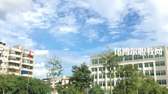 梅縣技工學(xué)校2020年報名條件、招生要求、招生對象