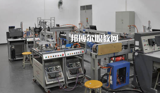 深圳第二高級技工學校2020年報名條件、招生要求、招生對象