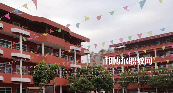 東莞鼎文職業(yè)技術(shù)學(xué)校2021年報(bào)名條件、招生要求、招生對象