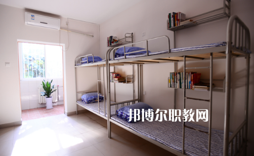 東莞鼎文職業(yè)技術(shù)學校2021年宿舍條件