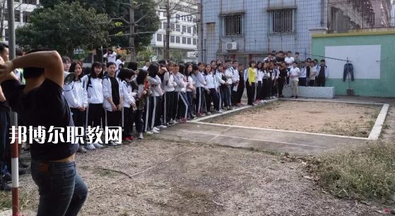 汕頭經(jīng)貿(mào)職業(yè)技術(shù)學(xué)校2021年學(xué)費、收費多少
