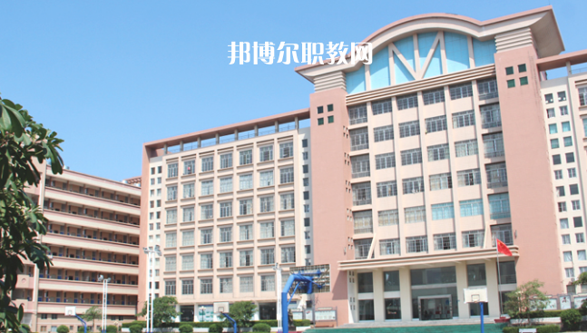 汕頭經(jīng)貿(mào)職業(yè)技術(shù)學(xué)校怎么樣、好不好