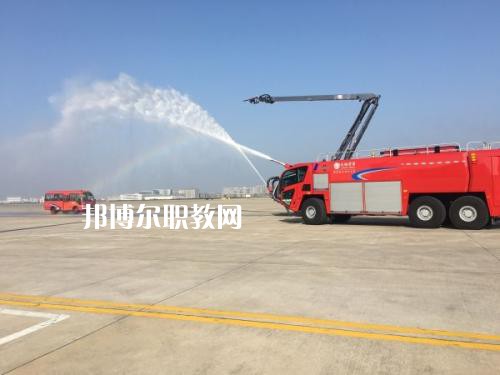 四川2021年女生讀消防技術(shù)工程學校學什么好