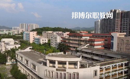 鶴山職業(yè)技術(shù)學(xué)校2021年學(xué)費(fèi)、收費(fèi)多少