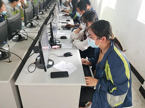 江蘇省金山中等專業(yè)學(xué)校2021年報(bào)名條件、招生要求、招生對(duì)象
