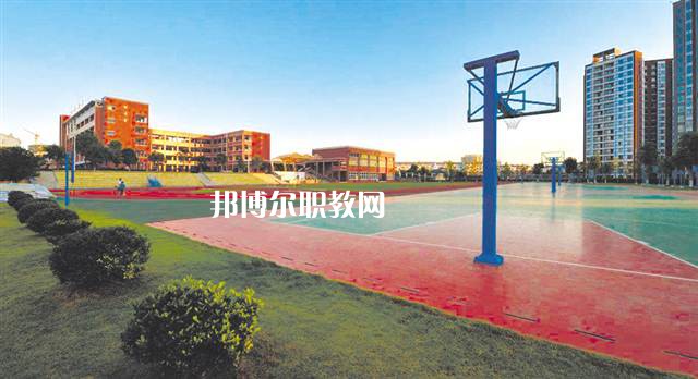 四川2021年初中畢業(yè)可以讀的中專(zhuān)學(xué)校