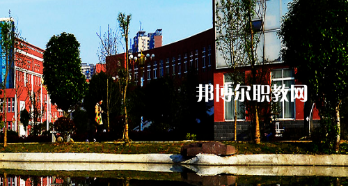 銅仁幼兒師范高等?？茖W(xué)校地址在哪里