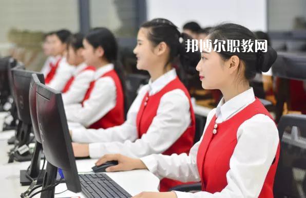 云龍縣民族職業(yè)高級(jí)中學(xué)2021年學(xué)費(fèi)、收費(fèi)多少