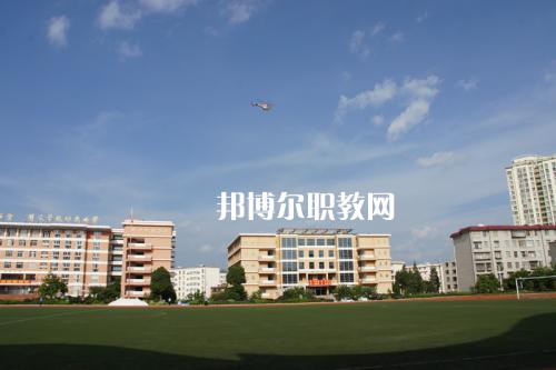曲靖麒麟職業(yè)技術(shù)學(xué)校2021年報(bào)名條件、招生要求、招生對(duì)象