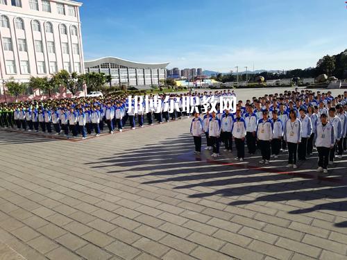 玉溪工業(yè)財貿(mào)學校2021年報名條件、招生要求、招生對象