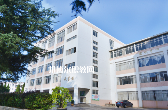 云南中醫(yī)藥中等?？茖W(xué)校2021年有哪些專業(yè)
