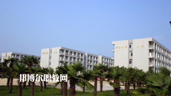 云南夏蒙衛(wèi)生學(xué)校怎么樣、好不好?