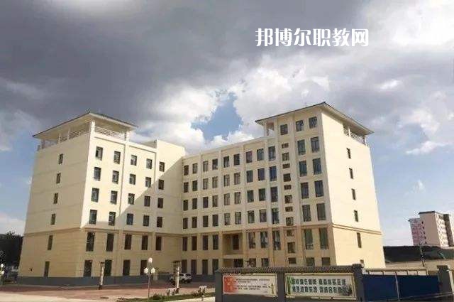 甘肅幼兒師范學(xué)校2022年學(xué)費、收費多少