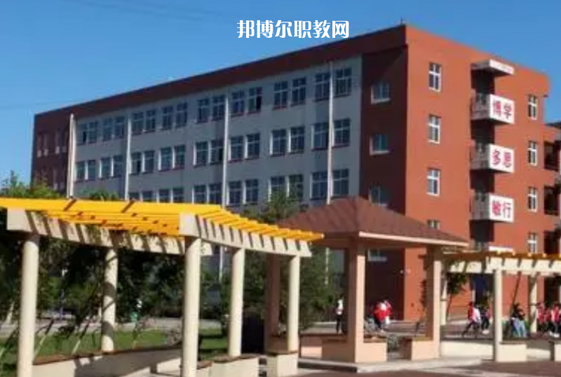 灤州職業(yè)技術(shù)教育中心2022年報名條件、招生要求、招生對象