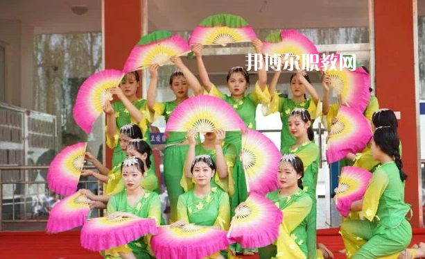 定州衛(wèi)生中等專業(yè)學(xué)校2022年學(xué)費(fèi)、收費(fèi)多少