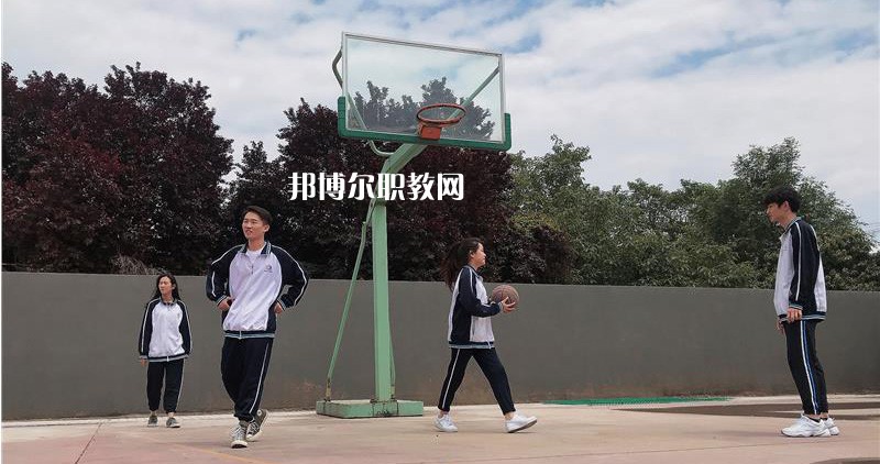 西安藝術(shù)職業(yè)高級(jí)中學(xué)2022年報(bào)名條件、招生要求、招生對(duì)象