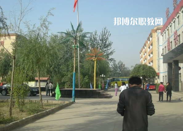 石家莊中美經(jīng)貿(mào)中等專業(yè)學校2022年報名條件、招生要求、招生對象