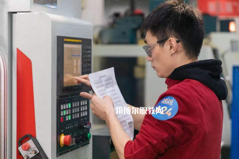 江蘇昆山第一中等專業(yè)學(xué)校2022年報(bào)名條件、招生要求、招生對象