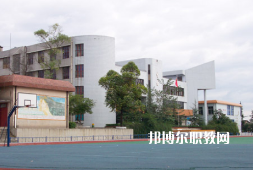 四川德陽(yáng)黃許職業(yè)中專學(xué)校怎么樣、好不好