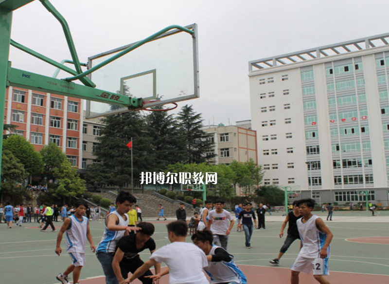 貴州金蓉?zé)o線電技工學(xué)校怎么樣、好不好