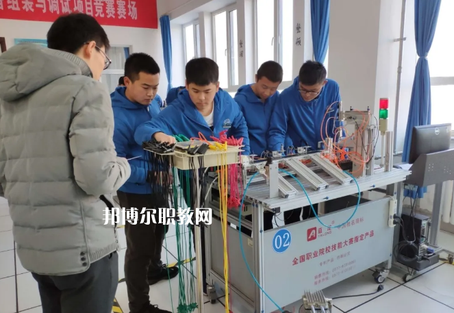 武威信息工程學(xué)校2022年學(xué)費(fèi)、收費(fèi)多少