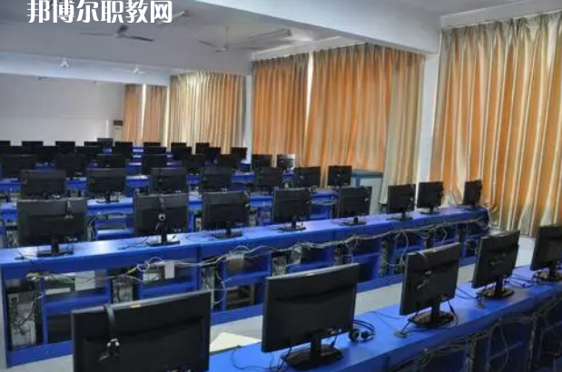 四川省信息通信學(xué)校2022年報(bào)名條件、招生對象、招生要求