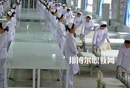 甘肅省中醫(yī)學(xué)校2022年報(bào)名條件、招生要求、招生對(duì)象