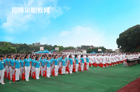 廣東黃埔衛(wèi)生職業(yè)技術(shù)學(xué)校2022年報(bào)名條件、招生要求、招生對(duì)象